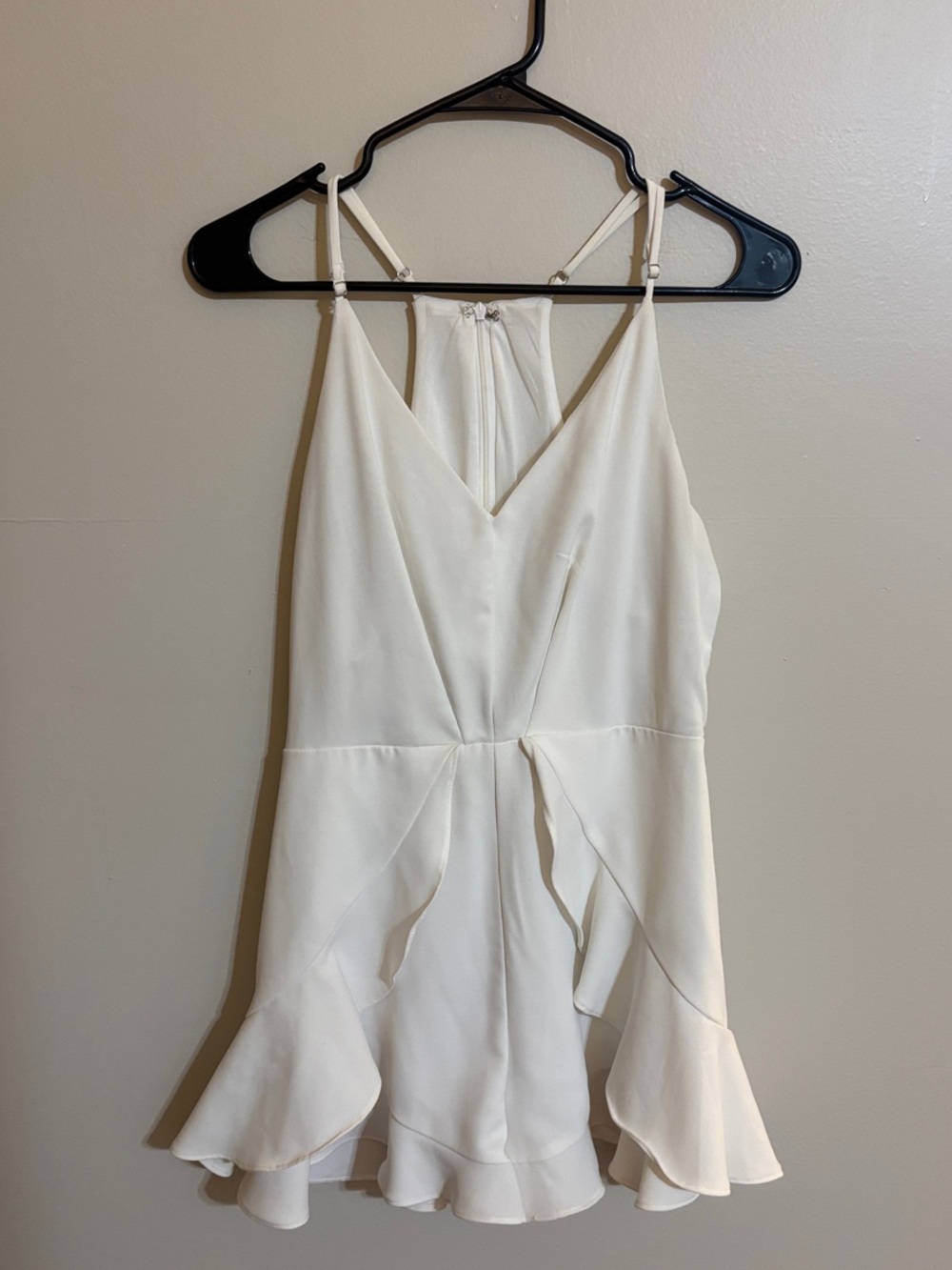 DO+BE Ivory V-Neck Ruffle Hem Mini Romper
